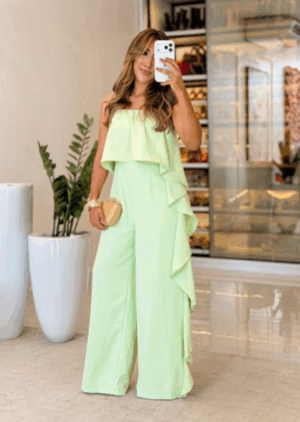 110 - Macacão alfaiataria | babado